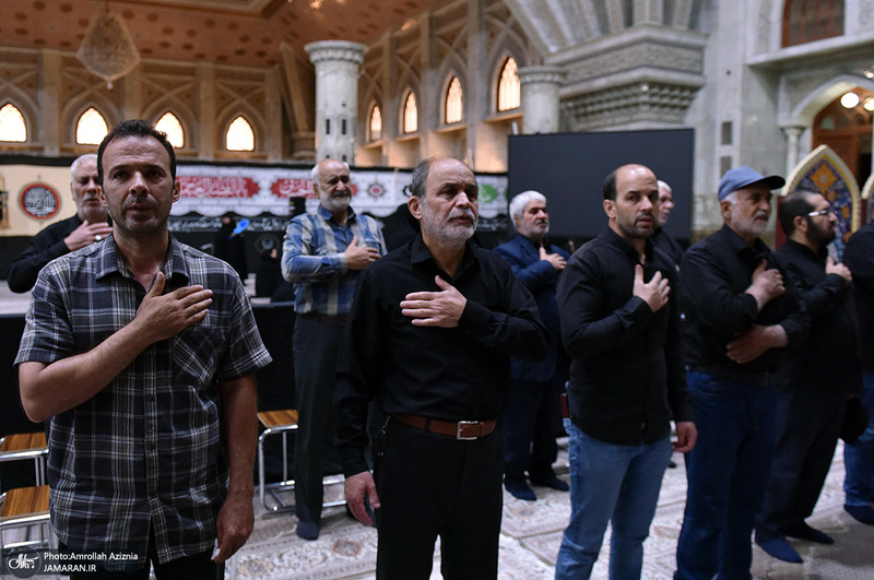 مراسم عزاداری ظهر عاشورا در حرم مطهر امام خمینی