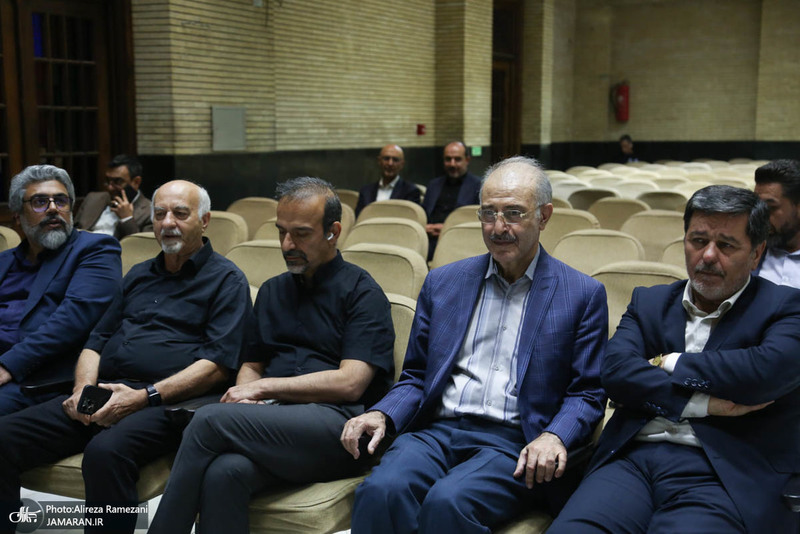 مراسم ختم مادر محمد عطریانفر