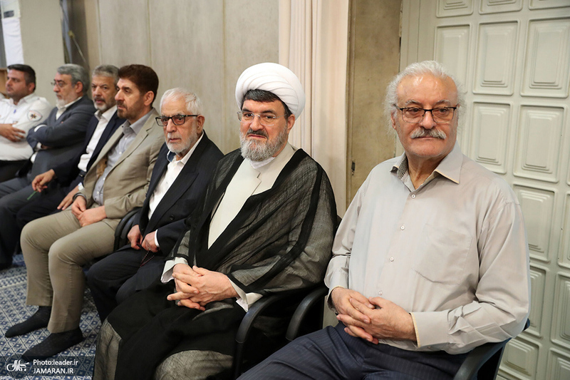 دیدار مسئولان نظام و مهمانان کنفرانس وحدت اسلامی با رهبر معظم انقلاب