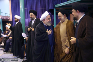 مراسم چهلمین روز در گذشت  آیت الله صانعی در حسینیه جماران  2