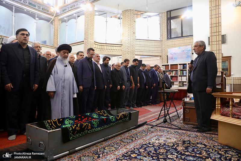 مراسم تشييع مادر غلامعلی حداد عادل