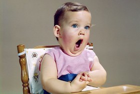 تغذیه کودکان مبتلا به اسهال با این میوه ها ممنوع!