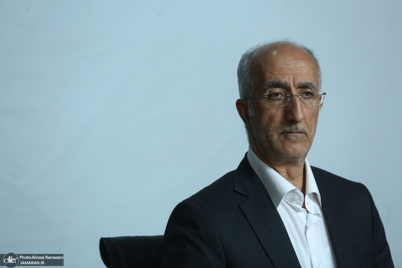 نشست نقد و بررسی کتاب قدرت های بزرگ