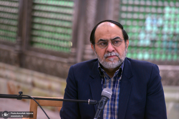 رحیم‌پور ازغدی: حکومت دینی با ریش و چفیه و انگشتر عقیق مدیران محقق نمی‌شود/ همین کسی که چند روز پیش اعدام شد، پینه مهر هم داشت، آن هم سه تا!