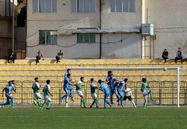 تساوی تیم فوتبال صبای قم و برق شیراز