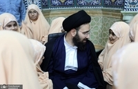 جشن تکلیف دختران در مجتمع یادگار امام با حضور سید علی خمینی (11)