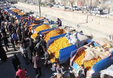 دستفروشان فعال در میادین اصلی شهر خوی ساماندهی می شود