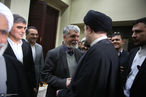 حاشیه تجدیدمیثاق رئیس جمهور و اعضای دولت با آرمان‌های بنیانگذار جمهوری اسلامی ایران