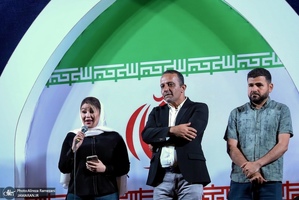 نود و یکمین اجتماع پر شور مردم در میدان انقلاب اسلامی