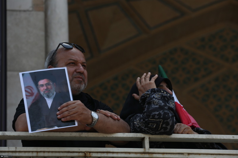 مراسم وداع با رهبر شهید انقلاب در مصلی تهران