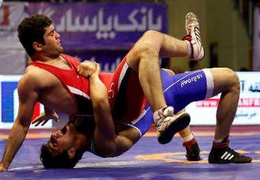 سرمربی تیم کشتی فرنگی سینا صنعت ایذه: انتظارات از ما بالا است کشتی گیر ارمنستانی به تیم افزوده می شود