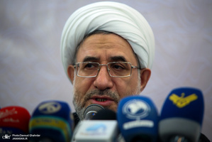 نشست خبری دبیر کل مجمع جهانی تقریب مذاهب اسلامی / آیت الله اراکی