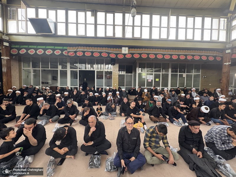 مراسم عزاداری روز تاسوعای حسینی در بیوت مراجع و علماء‎