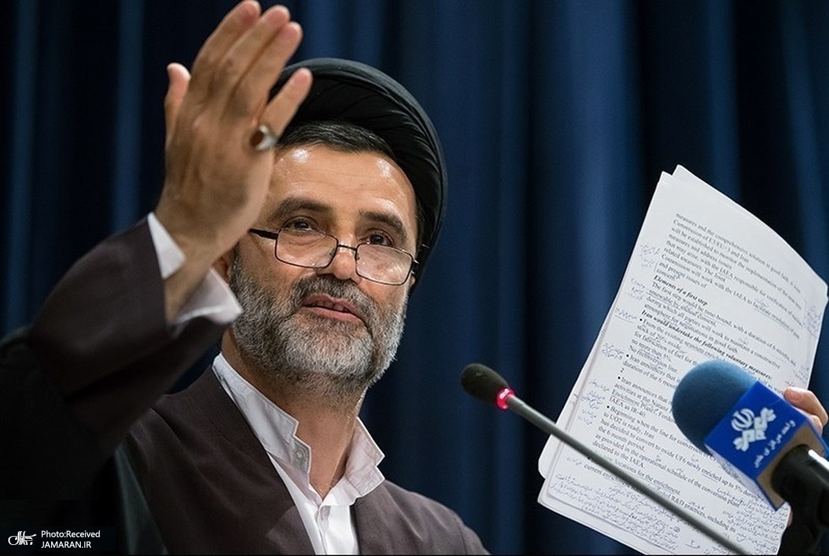 نبویان، نماینده مجلس: در قم درخواست مجوز ساخت بمب اتم از مقام معظم رهبری را مطرح کردم که با تکبیر و تایید مردم مبعوث شده همراه شد