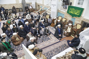 عمامه گذاری طلاب توسط مراجع عظام تقلید در روز میلاد امام علی (ع)‎