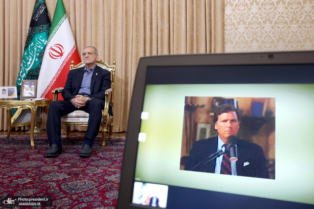 انعکاس گفت‌وگوی پزشکیان با «تاکر کارلسون» در رسانه‌های خارجی ادامه دارد