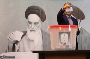 مرحله دوم انتخابات ریاست جمهوری چهاردهم در حسینیه جماران - 4