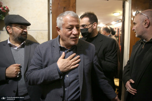 حضور شخصيت هاي سياسي در منزل مرحوم آیت الله بجنوردی 2