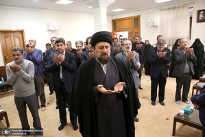 دیدارمدیران و جمعی از اعضای تحریه موسسه مطبوعاتی ایران و خبرگزاری ایرنا با سید حسن خمینی