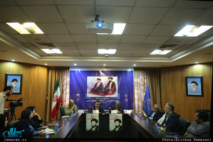 نشست نقد و بررسی کتاب زندگینامه و مبارزات آیت الله سید مصطفی خمینی(ره)