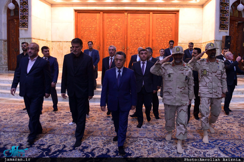 ادای احترام وزیر کشور آذربایجان به آرمان های حضرت امام(س)