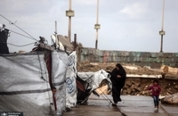 وضعیت دردناک مردم غزه پس از بارش باران و سرمای هوا  (2)