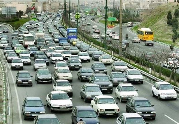 تردد 336 خودرو در ساعت از جاده های زنجان ثبت شد