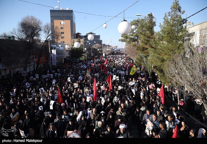 مراسم تشییع و خاکسپاری سردارحاج قاسم سلیمانی در کرمان