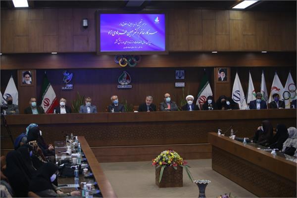 مراسم تجلیل از فرهادی زاد با حضور مسئولان کمیته ملی المپیک
