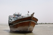 شناورهای تجاری و صیادی با احتیاط در خلیج فارس تردد کنند