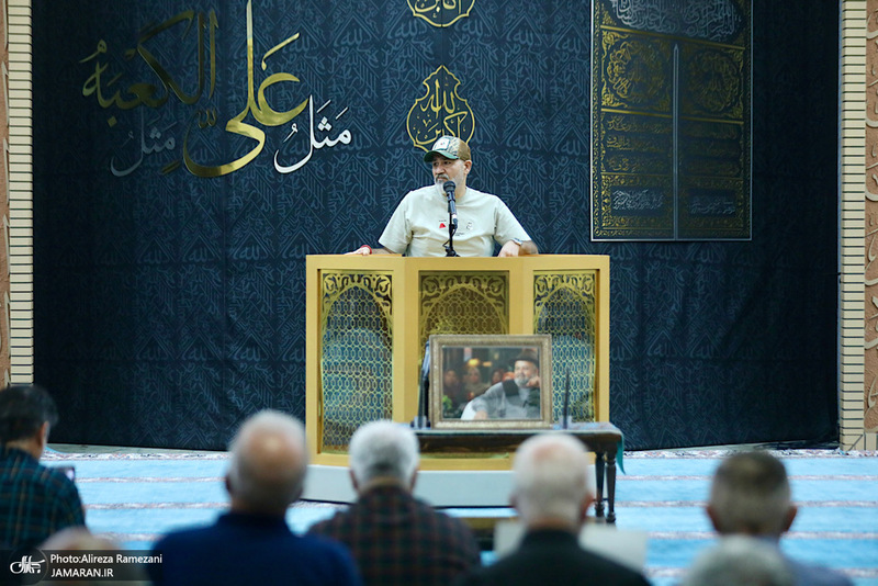 مراسم ختم مرحوم اکبر عبدی در مسجد بلال صدا و سیما