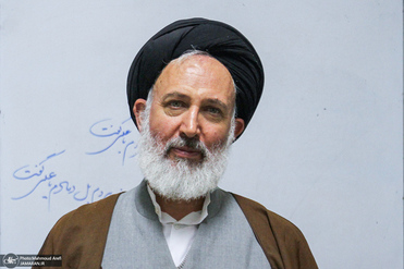 آیت‌الله ایازی: روحانیت باید بتواند مستقل از ملاحظات سیاسی، از حق مردم دفاع کند/ سامان دادن به روابط خارجی از جمله مسائلی است که بر زندگی روزمره مردم تأثیر مستقیم دارد