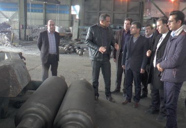 توسعه واحدهای تولیدی عجبشیر برای رونق اشتغال ضروری است