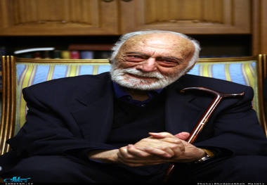 تسلیت علی لاریجانی در پی درگذشت حاج سید علی صدر