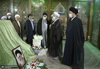 تجدید میثاق رئیس قوه قضائیه و مسئولان عالی قضایی با آرمان‌های حضرت امام خمینی (س) 