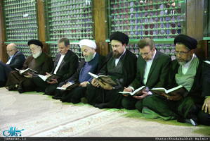 تجدید میثاق رئیس جمهوری و هیات دولت با آرمان های حضرت امام(س)