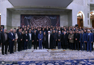 تجدید میثاق رییس و جمعی از مدیران ارشد صدا و سیما با آرمان های امام خمینی(س)