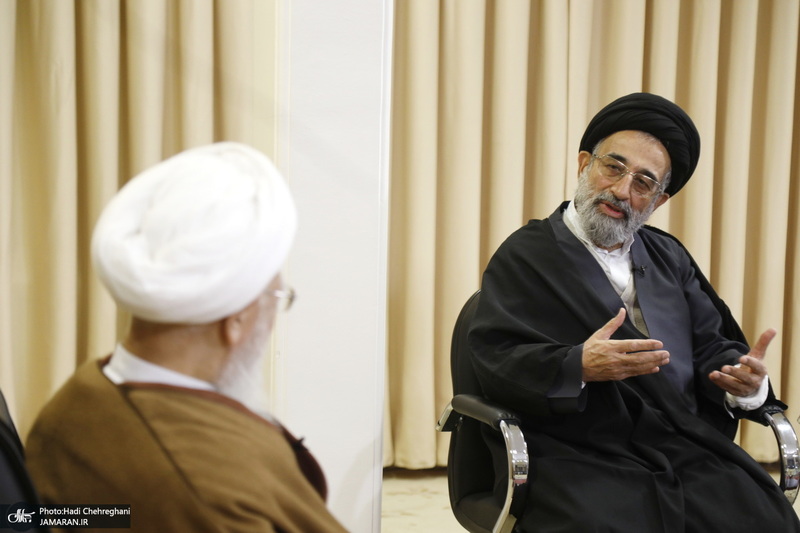 دیدار اعضای موسسه ریحانة النبی با آیت الله العظمی جوادی آملی