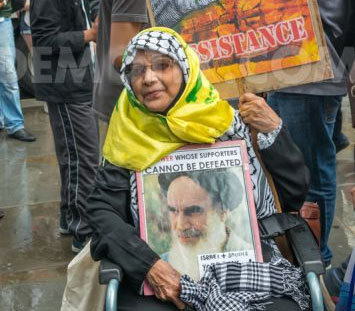 تصاویر امام خمینی در دستان تظاهرکنندگان روز قدس در لندن+ عکس