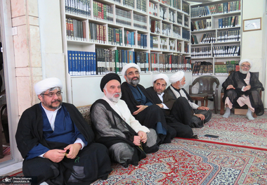 مراسم عزاداری شهادت حضرت امام رضا (ع) در بیت مرحوم آیت الله العظمی صانعی (ره) 