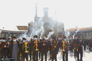 عزاداری خادمین حرم کریمه اهل بیت در روز شهادت امام رضا(ع)