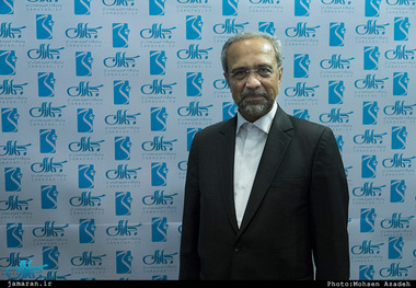نهاوندیان: اولویت مهم ما این است که موانع کسب و کار از سر راه مردم برداشته شود