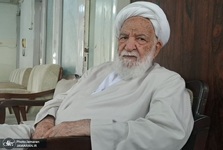 روایت آیت‌الله مسعودی خمینی از بازسازی حرم حضرت معصومه در دوره اصلاحات؛کتیبه‌ای که به‌تاریخچه ساخت  در دوره آقای خاتمی اشاره شده بود، را خراب کردند