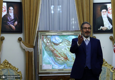 پیغام آمریکایی ها به شمخانی: می خواهیم مذاکره کنیم