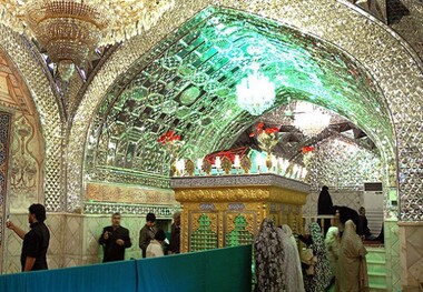 وجود بیش از 200 امام زاده(ع) در آذربایجان شرقی  نقش بقاع متبرکه در معرفت‌افزایی و گسترش معنویت