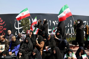 مراسم تشییع پیکرهای مطهر 84 شهید قهرمان ناوشکن دنا -1