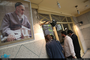 بازدید جمعی از دانشجویان زبان فارسی از کشورهای هند، پاکستان ،عراق ، سودان،مالزی از بیت امام در جماران