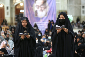 مراسم احیای شب بیست و سوم ماه رمضان در حرم مطهر امام خمینی (س)