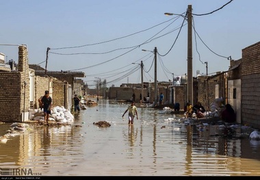 گزارشی میدانی از وضعیت سیل در منطقه عین2 اهواز