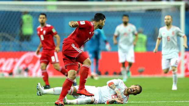 کاربران ساکرنت: ایران به راحتی می تواند پرتغال را شکست دهد و صعود کند

